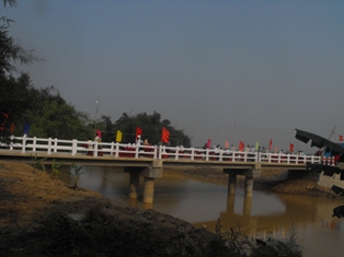 Nối nhịp bờ vui