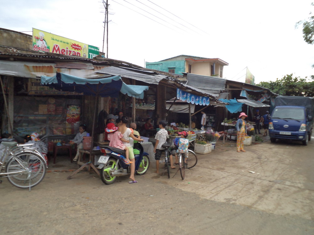 Chợ La Thọ