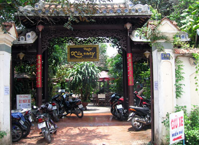 Cà phê “Xưa & nay” - “núm ruột” Quảng Nam. Cà phê “Xưa & nay” - “núm ruột” Quảng Nam.