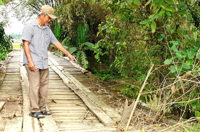 Hàng trăm hộ dân khát khao một cây cầu dân sinh